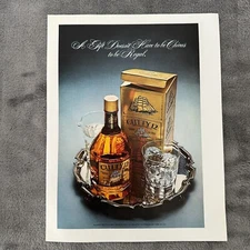 Cutty Sark 12 Year Old Scotch Whiskey Christmas Gift Box Vintage Print Ad 1977