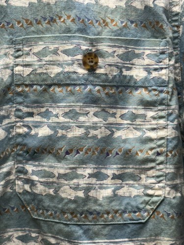 Woolrich Shirt Men's Blue Horizontal Fish All Over Print Button Down Camp Causal - Picture 10 of 15