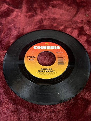 BANGLES MANIC MONDAY 45 RPM RECORD COLUMBIA RECORDS - Picture 2 of 5