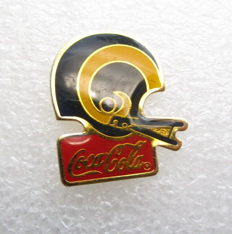 St Louis Ram Football Coca Cola Lapel Pin (C848)
