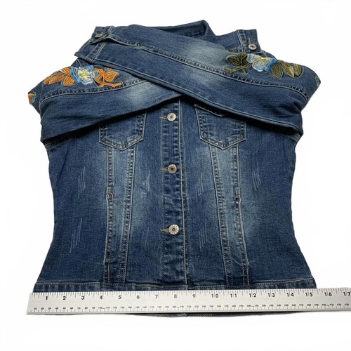 Stylish Denim Jacket with Floral Embroidery Women's Size Medium Dark Denim - Picture 10 of 14