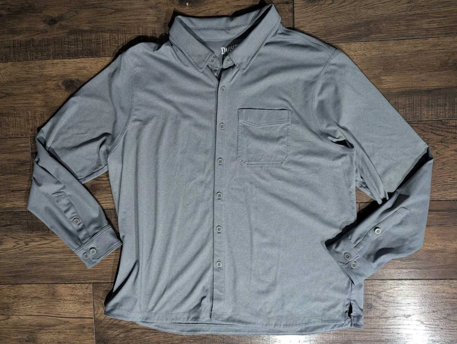 Duluth Trading Co Shirt Men's XL Button Long Sleeve Collared Gray Standard Fit