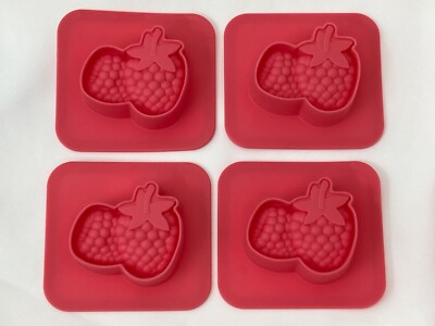 JELL-O Brand 4 Piece Mini Silicone Molds Strawberry Raspberry Blackberry Berries