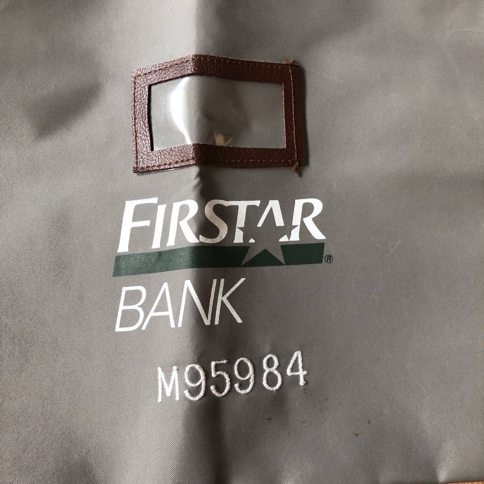 vintage locking bank bag w/key rifkin arco lock firstar Bank Gray W