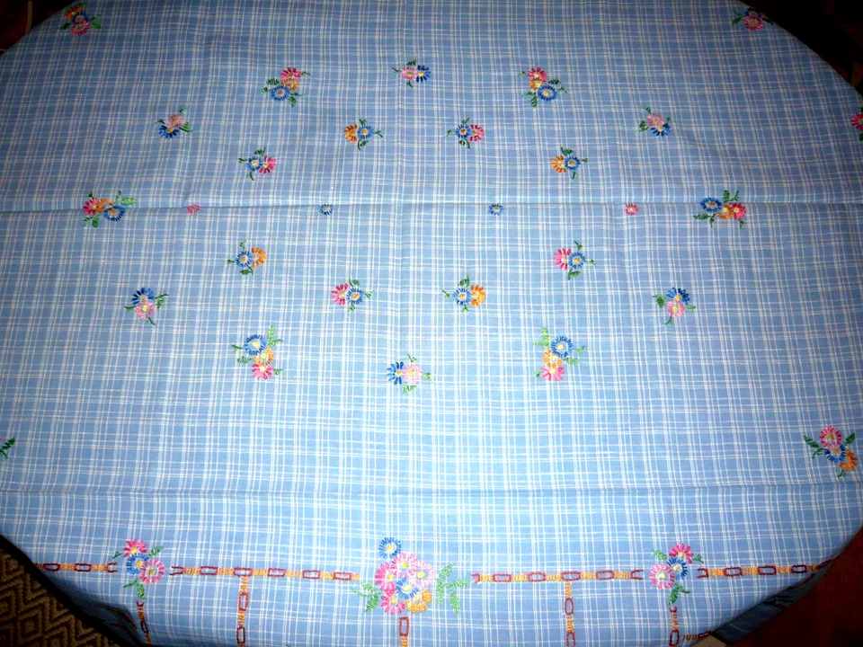 Tischdecke rechteckig Leinen gestickt Streublümchen Handarbeit 130 cm X 155 cm - Bild 2 von 4