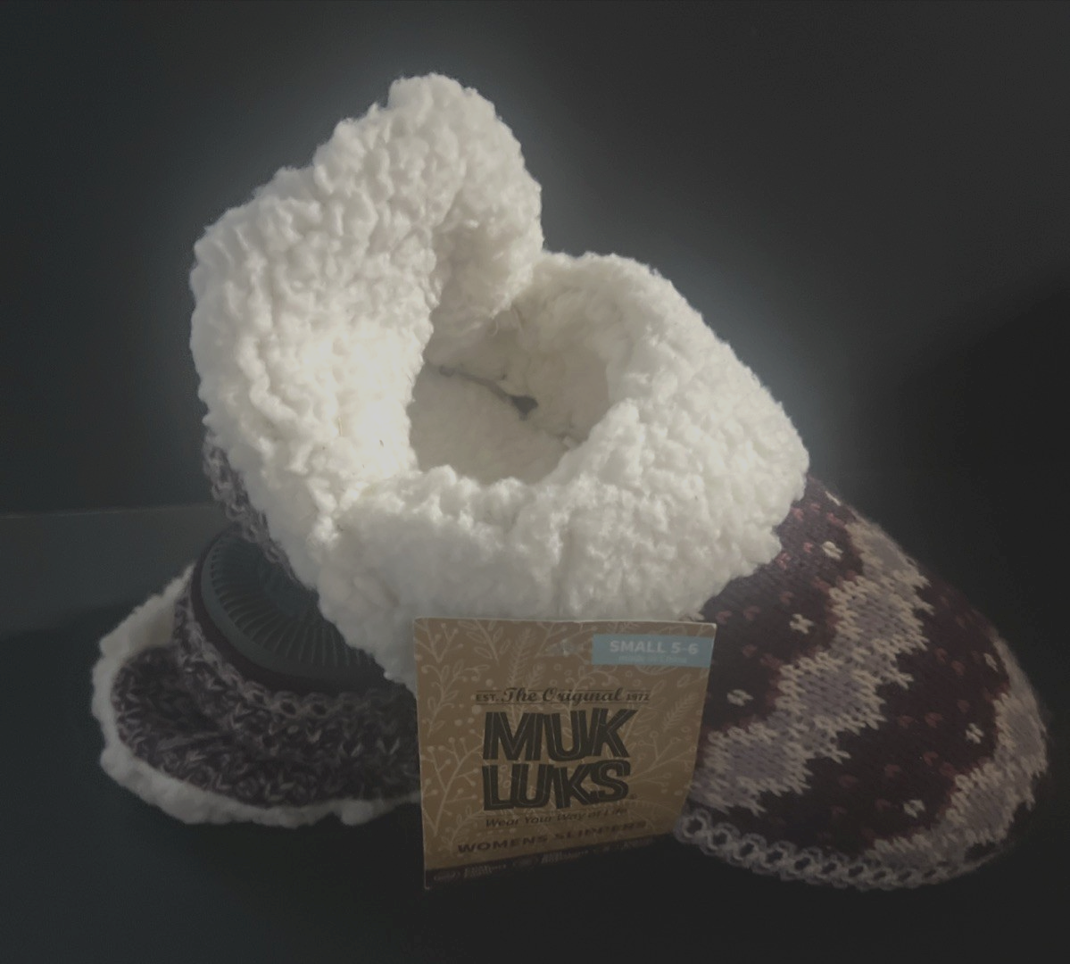 Womens Size 5-6 Slippers MUK LUKS Cozy Moccasin MEMORY FOAM