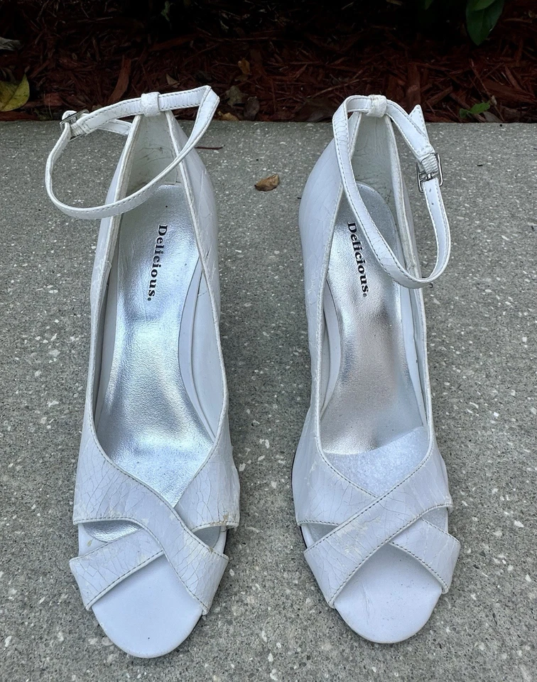 Delicious Mujer Talla 9 Blanco Transparente Tacones de Cuña – De Colección Nunca Usados – Foto 3 de 4