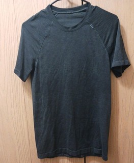 Camisa deportiva Lululemon Metal Vent Tech para hombre XS negra carbón manga corta malla