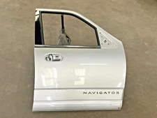 ⭐2007-2017 LINCOLN NAVIGATOR FRONT RIGHT SIDE DOOR SHELL COVER PANEL OEM LOT2599