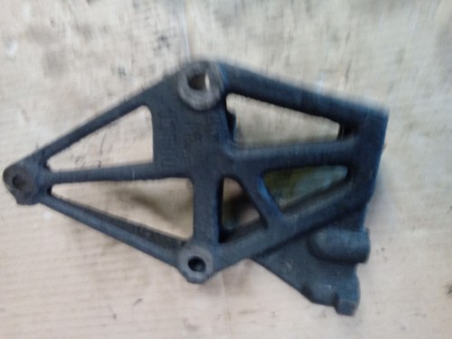 91-98 Nissan 240sx Ka24de Power Steering Pump Mounting Bracket Perch - Picture 3 of 9