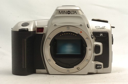@ SakuraDo Camera @ Discount! @ Minolta Alpha Sweet 35mm SLR Film Camera Body - Picture 5 of 10