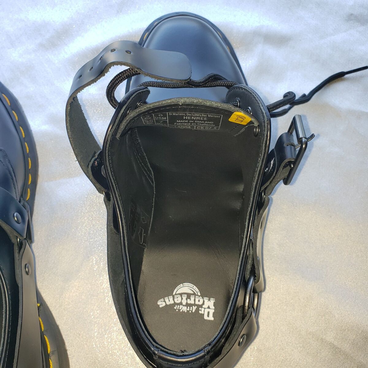 Dr. Martens Henree Lace Up Buckle Derby Shoes Sz UK5/US Dr. Martens Henree Lace Up Buckle Derby Shoes Sz UK5/US