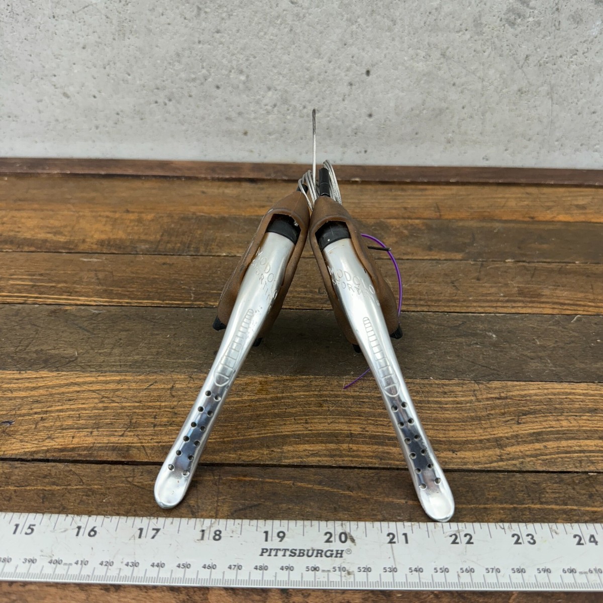 Paire de Leviers de Frein Vintage Noir - VTT / Ville - Pour V-Brake / Cantilever - Équipements vélos