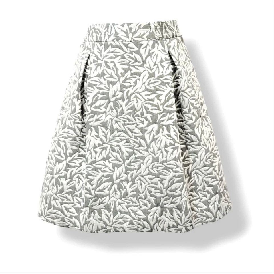 NUEVA Falda Brocado Metálica Vintage Años 90 Y2K Behnaz Sarafpour X Target en Plata Foto 3 de 4