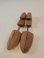 Cole Haan Shoe Trees Mens Medium Cedar Split Toe Adjustable Made in USA Aromatic