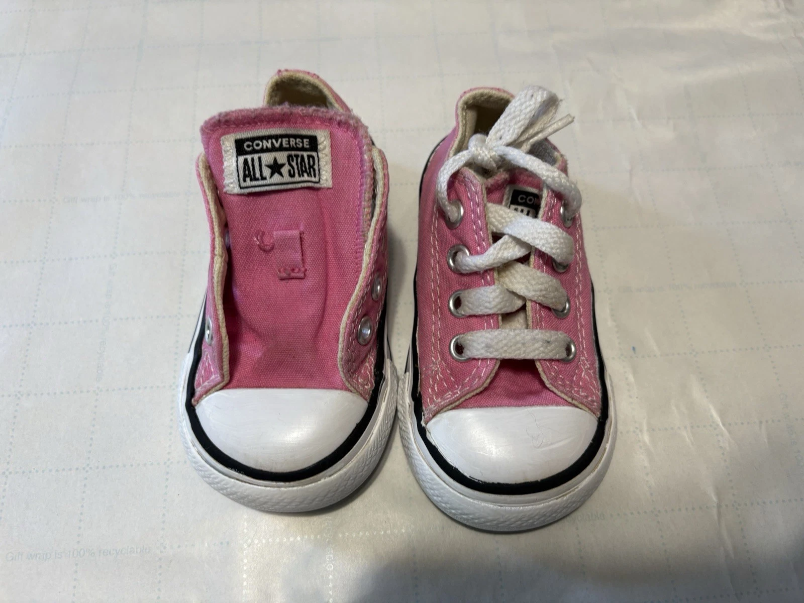 SCARPE BAMBINA CONVERSE CHUCK TAYLOR ALL STAR ROSA TAGLIA 4 Ottime condizioni!