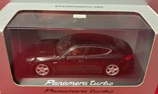 Minichamps Porsche Panamera Turbo Dealer Box 1/43 WAP0204300E