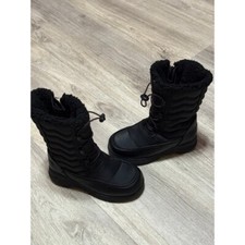 Girls Totes black winter Boots size 11M