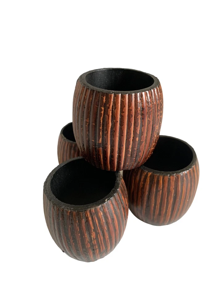 Juego de 4 servilleteros de ratán marrón Foto 2 de 2