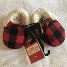 HOLIDAY TIME INFANT SLIPPERS SHOES SIZE 1-2 RED PLAID INDOOR OUTDOOR FUR LINED 2