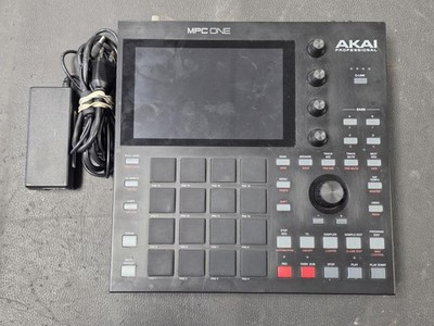 Akai Professional MPC One Sampler & Sequencer Touchscreen 16-Pad Bla (PD4059796)
