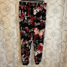 NY & C SOHO STREET Black Floral womens pants ...
