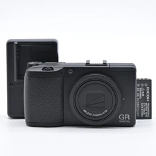 Ricoh GR Digital III Compact Camera 1220 Shots Used Excellent Condition