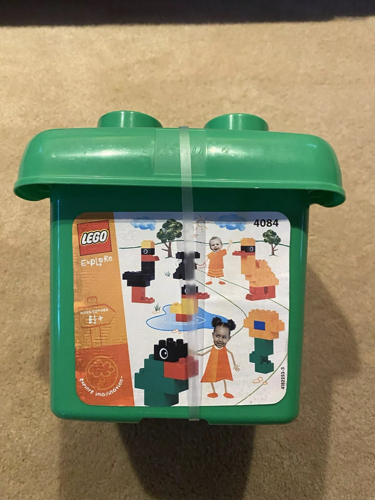 lego basic bricks bucket