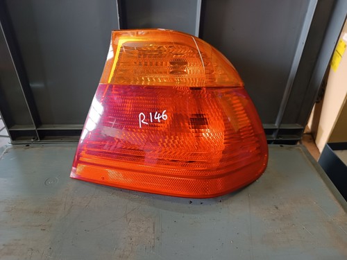 BMW 3er E46 Rückleuchte Rücklicht Bremsleuchte Bremslicht rechts 8364922