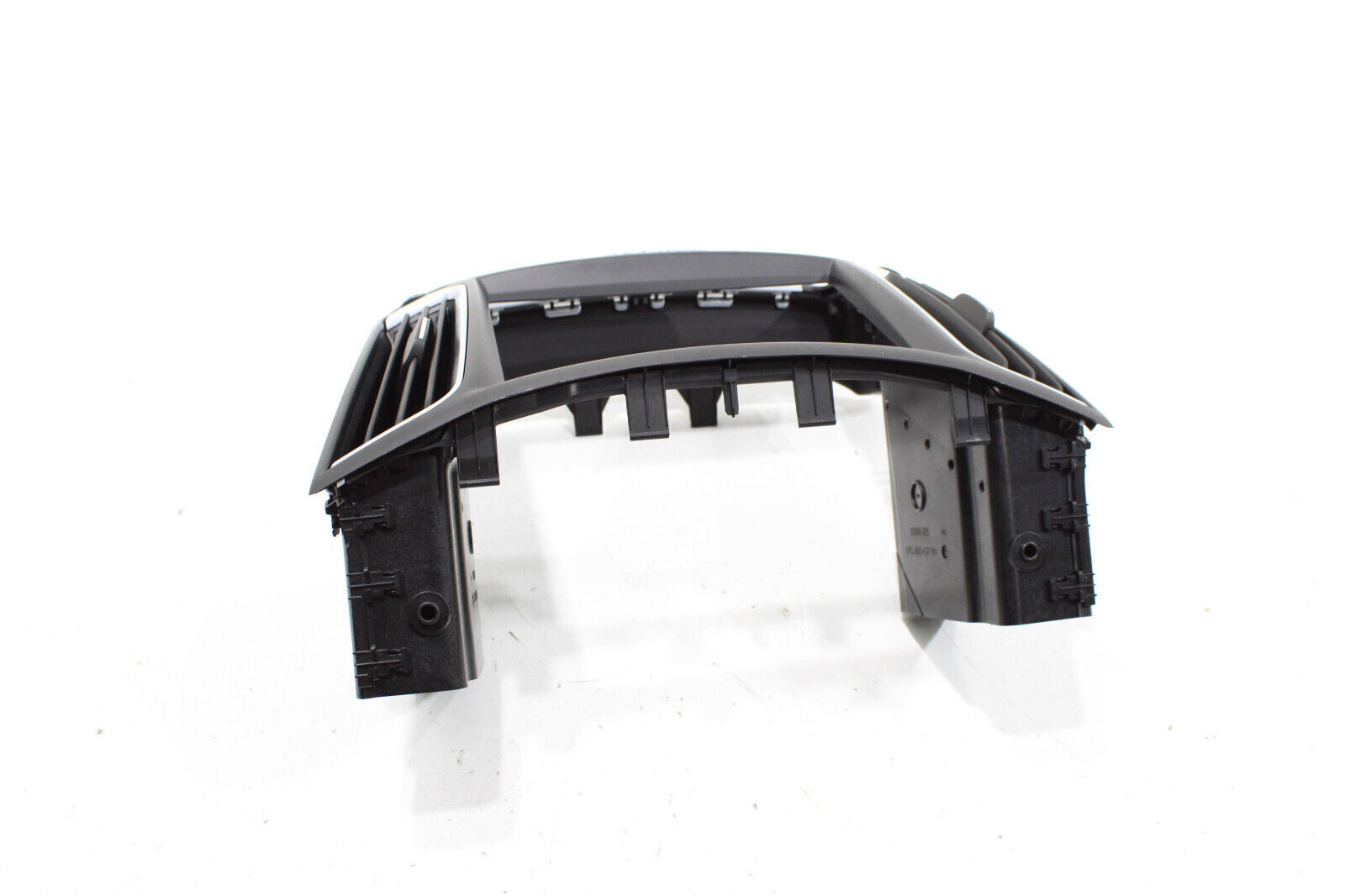 2017 - 2020 MASERATI LEVANTE DASH DISPLAY BEZEL & CENTER AC AIR VENT GRILLES OEM
