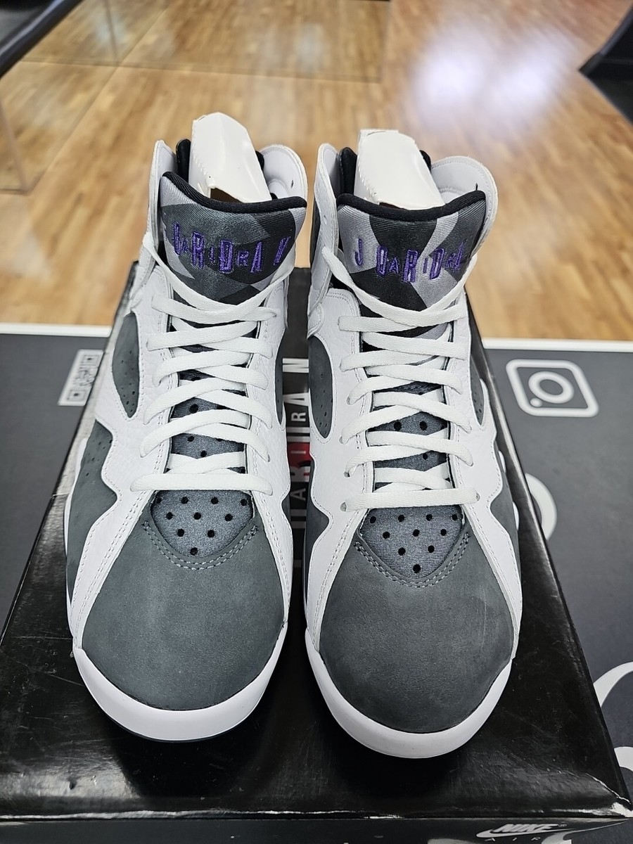 Air JORDAN RETRO 2021 FLINT SIZE NEW IN HAND