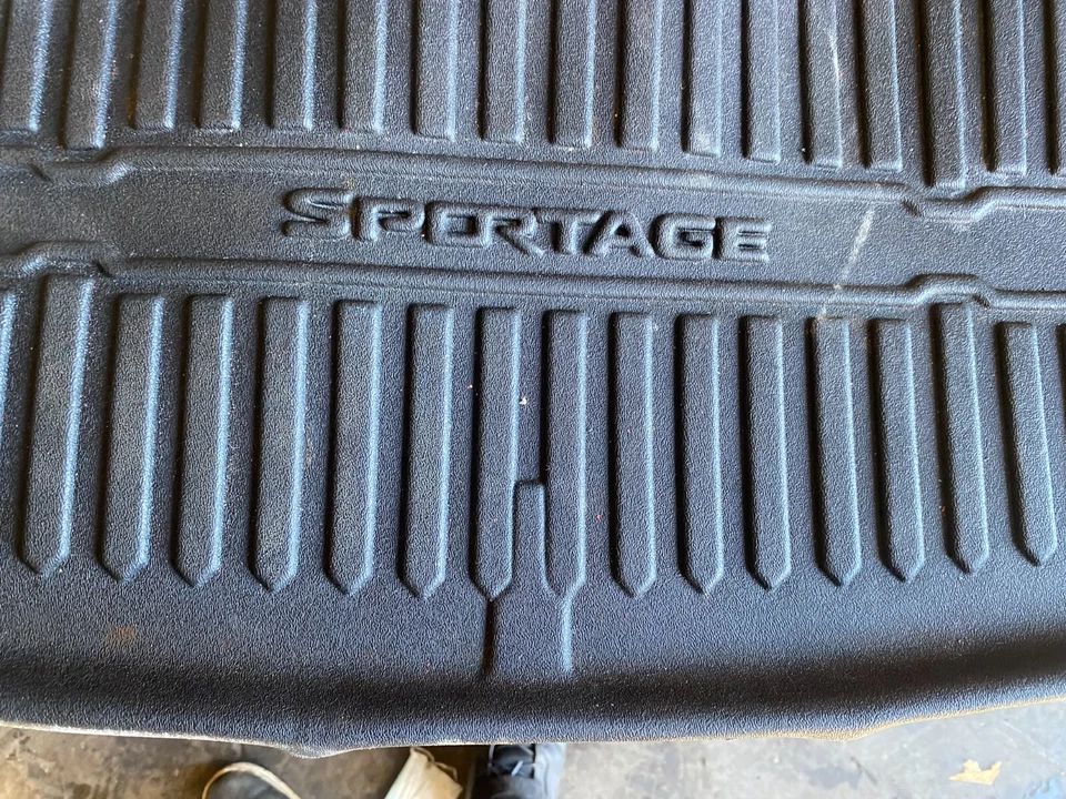 BMW 328XI 335I GT F34 14-19 REAR TRUNK FLOOR MAT CARGO CARPET RUG COVER SPORTAGE - Image 2 of 4