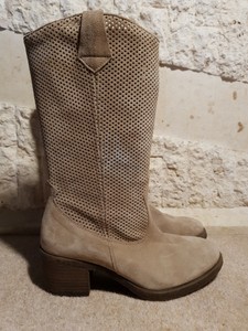 unisa boots uk