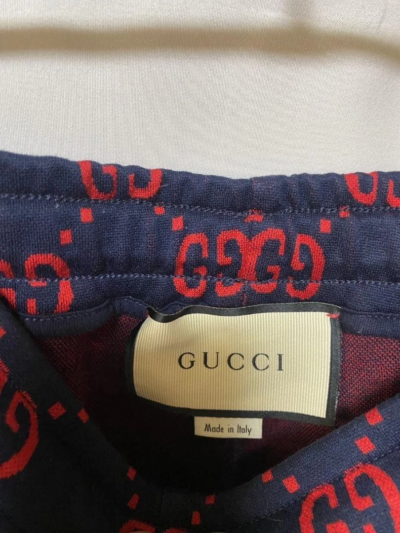 Gucci modello Gg set up rosso taglia L jacquard