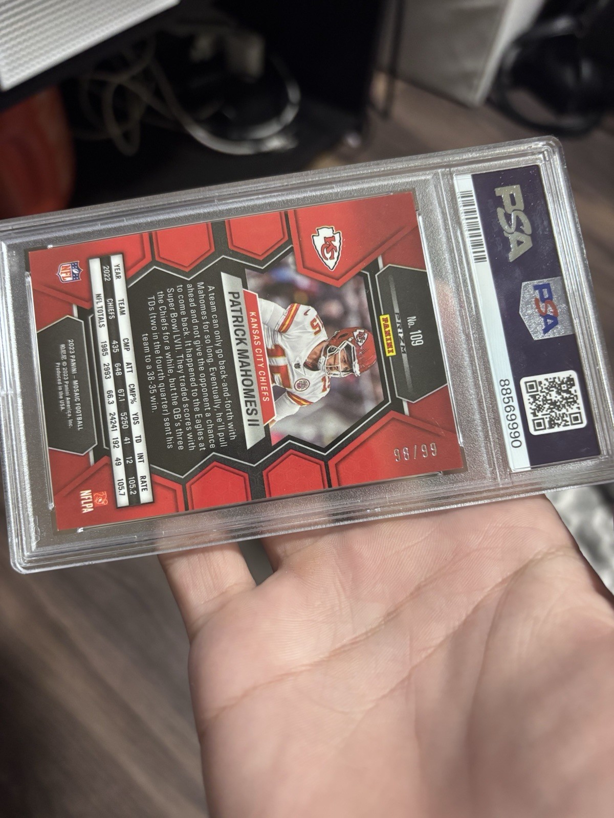Panini Mosaic 2023 Patrick Mahomes II Chiefs Blue Mosaic Prizm #109 /99 PSA 9 view 12