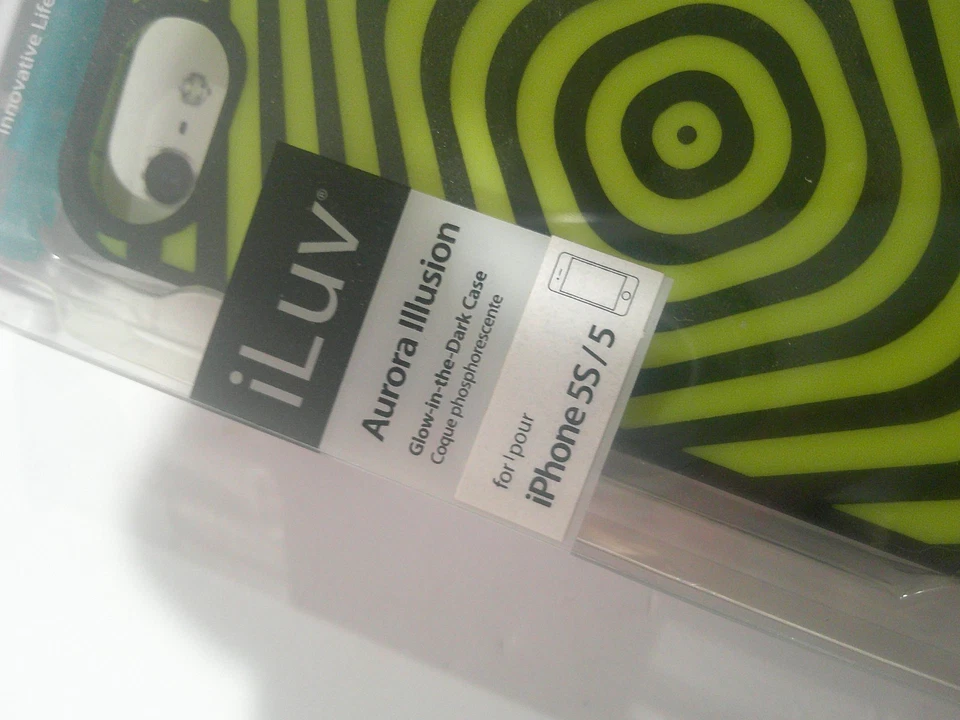 Funda Teléfono iLuv 5s/5 en Paquete Verde Negro Foto 2 de 4