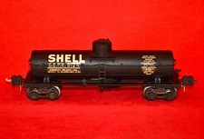 ORIGINAL LIONEL 2955 SHELL TANK CAR - PREWAR - NO RESERVE