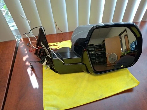 2022 Toyota Tundra Passenger Side Mirror