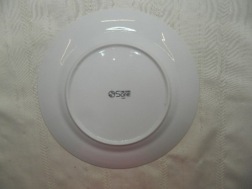 Vintage Sone Christmas Tree Dinner Plates 10.25" Fine China Set of 4 Japan - Picture 3 of 5