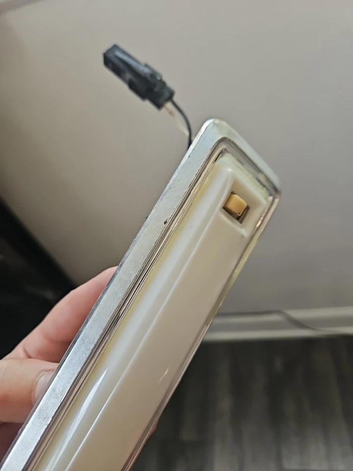 77 80 81 82 83 84 85 Oldsmobile Regency 98 Olds Delta 88 Gm Dome Light Maplight  - Image 4 of 4