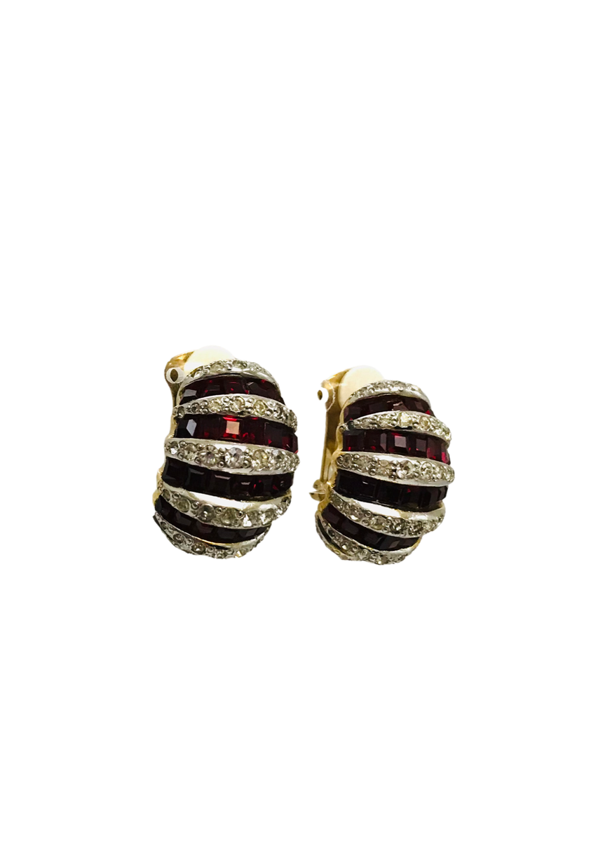 Vintage Vogue Bijoux Gold Tone Red/White Faceted Clip On Earrings
