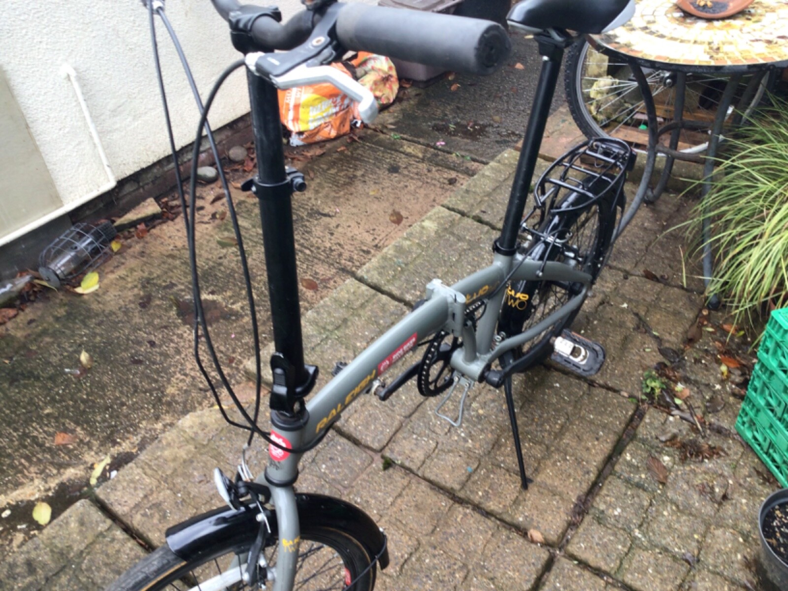 RALEIGH EVO TWO FOLDING BIKE eBay