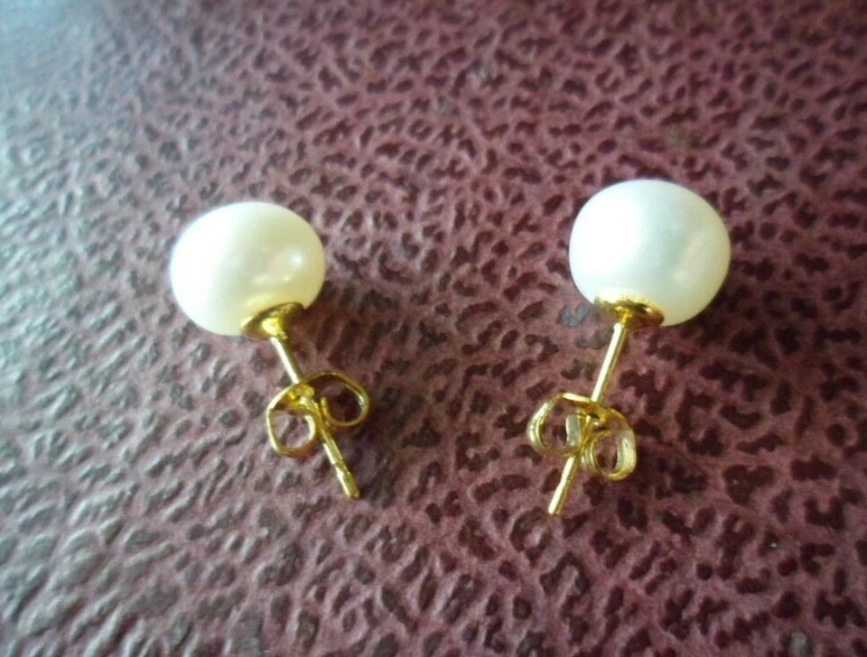 Vintage Jewellery Genuine Pearl Gold Stud Earrings Jewelry Ear Rings with Pearls - Image 2 of 2