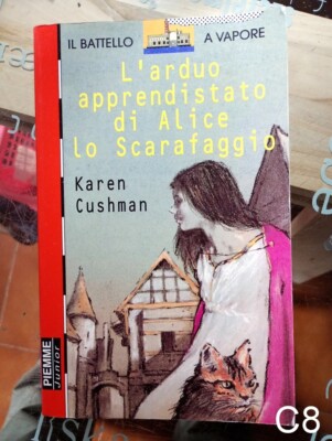 Alice the Cushman's mühsame Lehre - Buch Boot C8