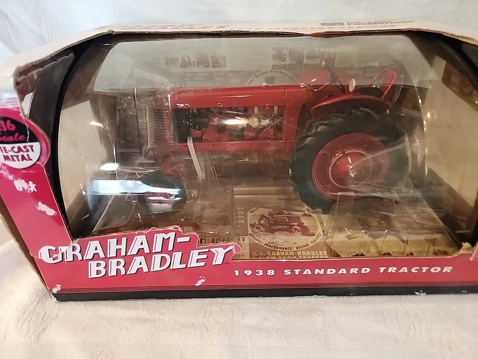 Graham Bradley 1/16 diecast tractor 1938 Standard by DIE-CAST PROMOTIONS NIB - Image 3 of 4