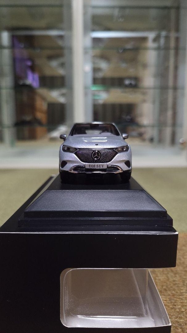 ミニカー 1/43 Spark Mercedes Benz EQE SUV 1/43 Spark Mercedes Benz Eqe Suv | eBay