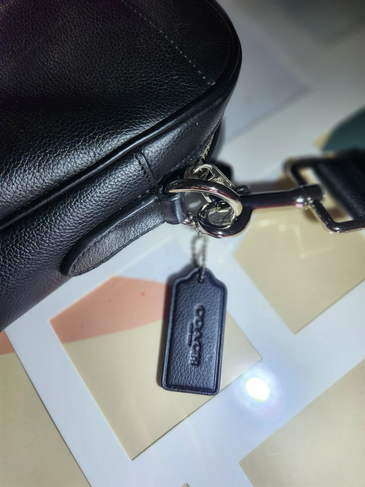 Authentic Coach Leather Crossbody Messenger Briefcase Bag Men Black Pebble Strap - Image 2 of 4