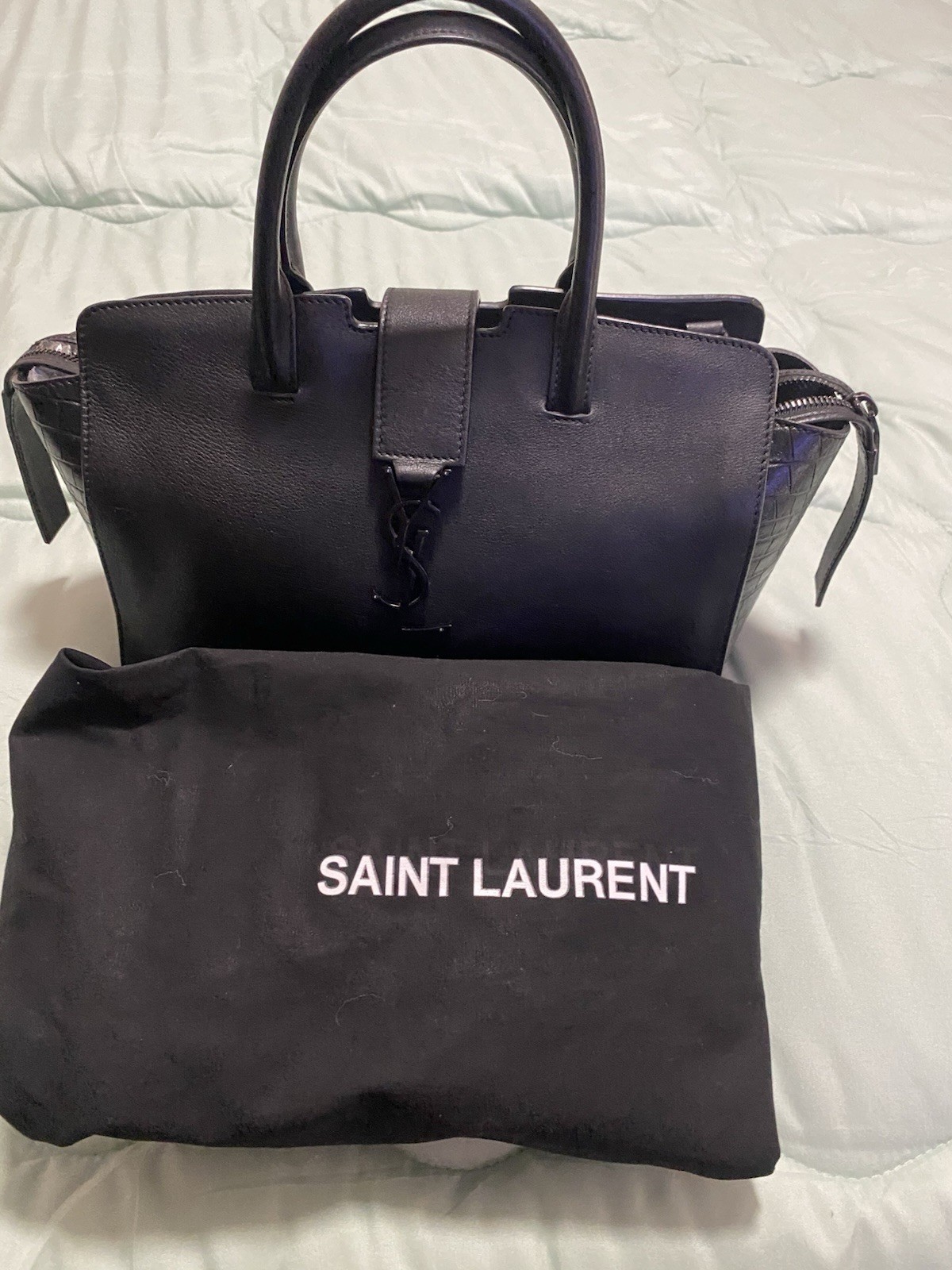 Borsa Saint Laurent (USATA)