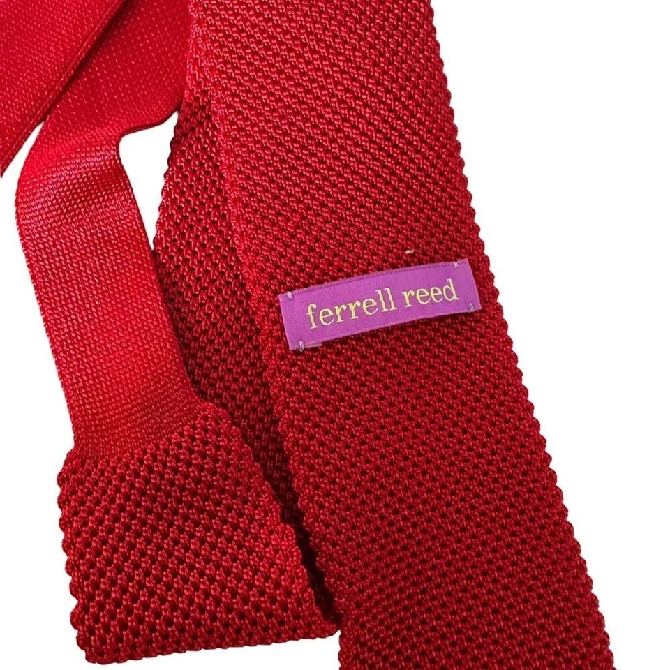 Corbata de cuello tejida de caña Ferrell 100 % seda roja texturizada para hombre hecha en Italia Foto 3 de 4
