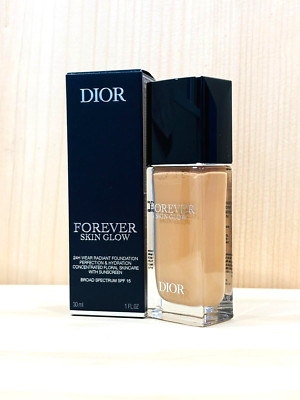 CHRISTIAN DIOR Forever 24H Foundation + Sunscreen SPF 15~30ml/1oz #4 W WARM/GLOW